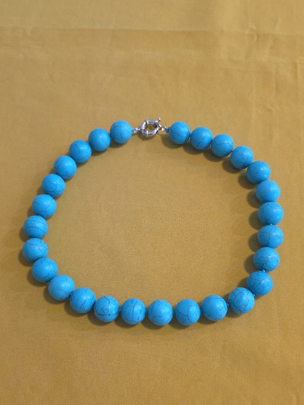 Vintage Knotted Chunky Turquoise-Like Beads with a Silver-Tone Ring Clasp